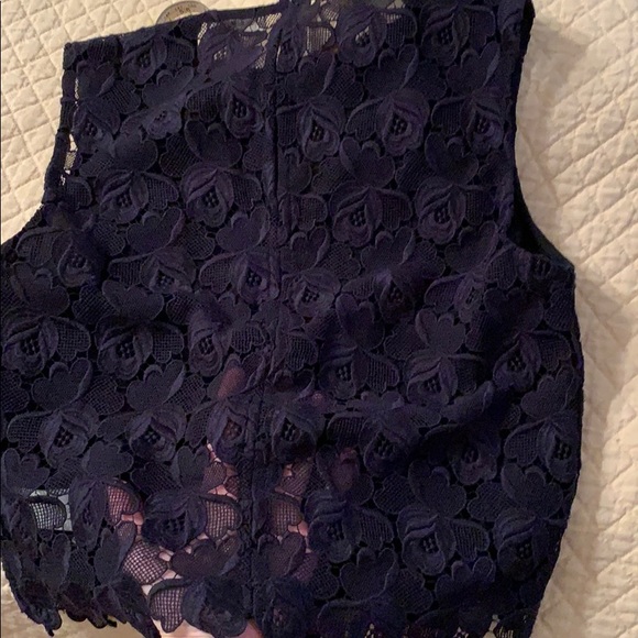 CONSIGNED A.L.C. Adriana  Floral Lace Crop Top - Picture 4 of 4